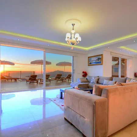 Private Focus Villa